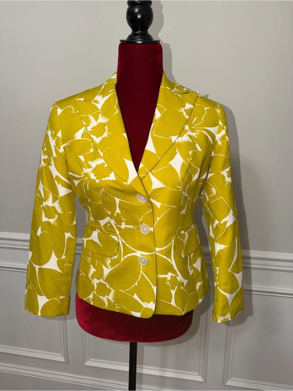 Michael Kors Yellow and‎ White Floral Tailored Blazer